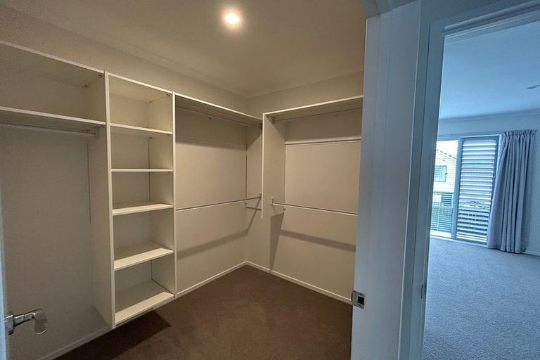 Photo of property in 24 Plover Road, Hobsonville, Auckland, 0616