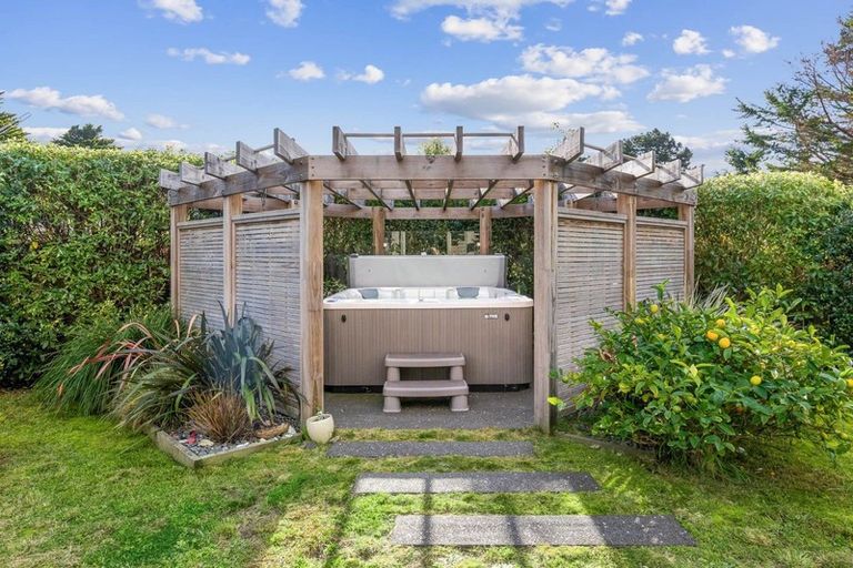 Photo of property in 26a Paetawa Road, Peka Peka, Waikanae, 5391