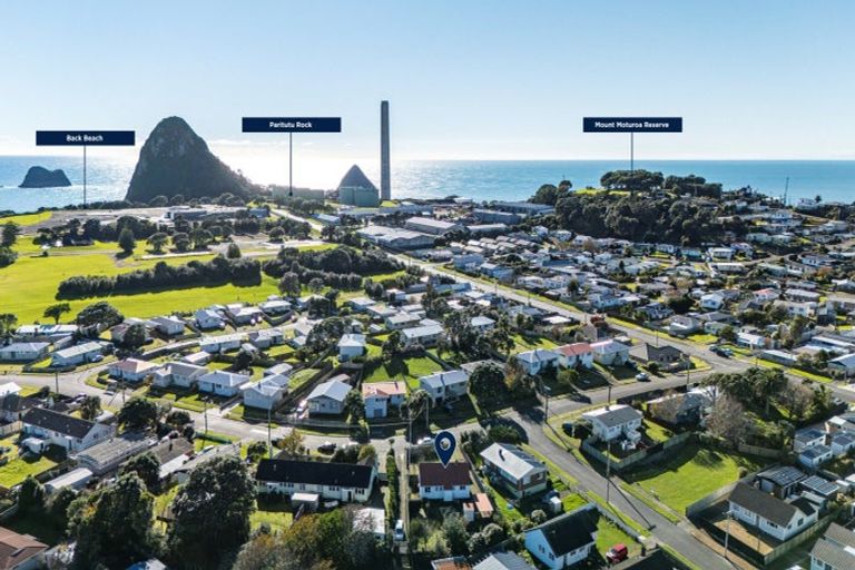 Photo of property in 15 Marama Crescent, Spotswood, New Plymouth, 4310