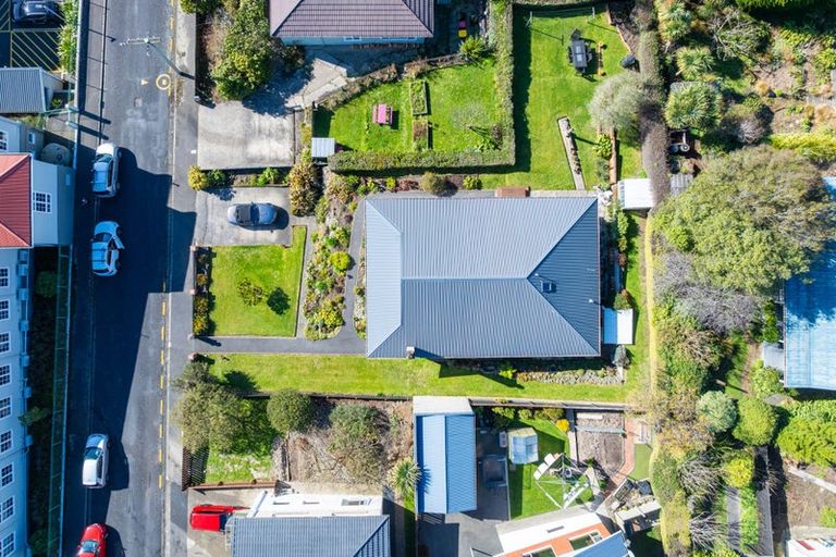 Photo of property in 5 Lomond Street, Caversham, Dunedin, 9012