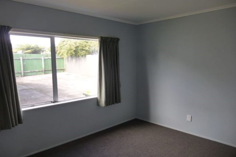 Photo of property in 27 Silvan Place, Bell Block, New Plymouth, 4312