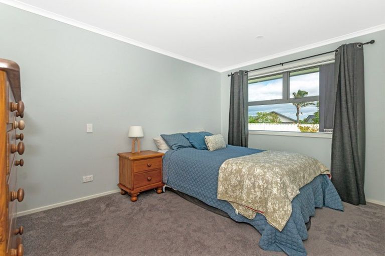 Photo of property in 15 Sterling Park, Lytton West, Gisborne, 4010
