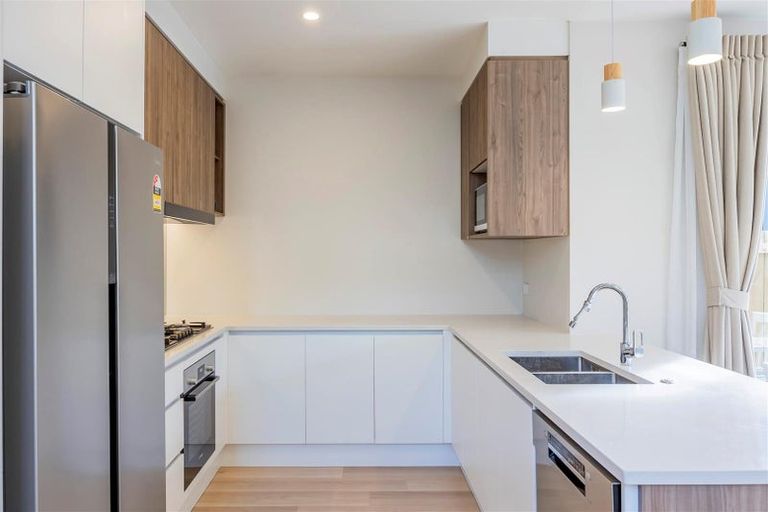 Photo of property in 19 Kapehu Road, Silverdale, 0932