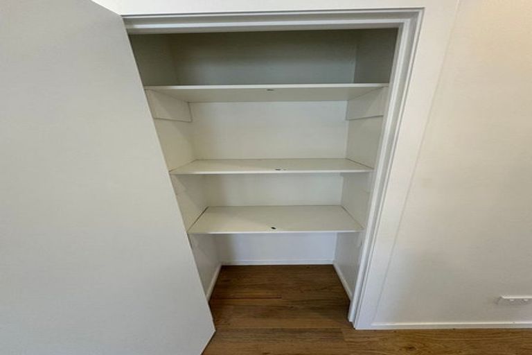 Photo of property in 58b Cedar Heights Avenue, Massey, Auckland, 0614