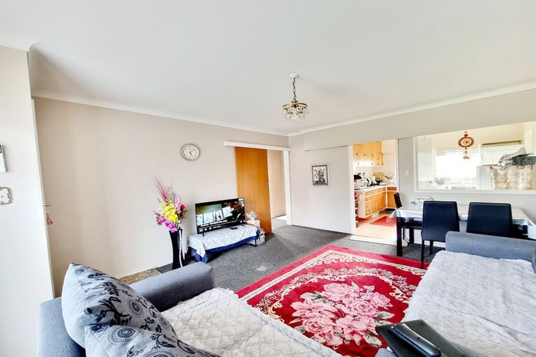 Photo of property in 2/48 Central Avenue, Papatoetoe, Auckland, 2025