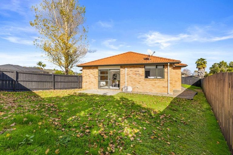 Photo of property in 185 Keri Vista Rise, Papakura, 2110