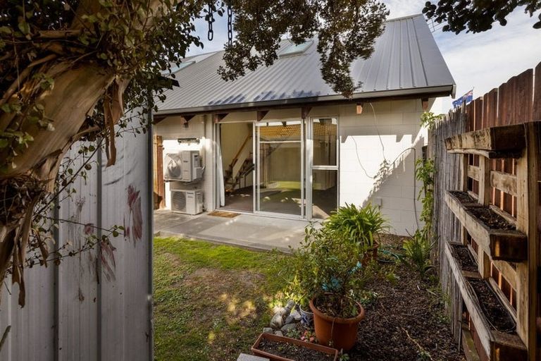 Photo of property in 5a Carvell Street, Blenheim, 7201