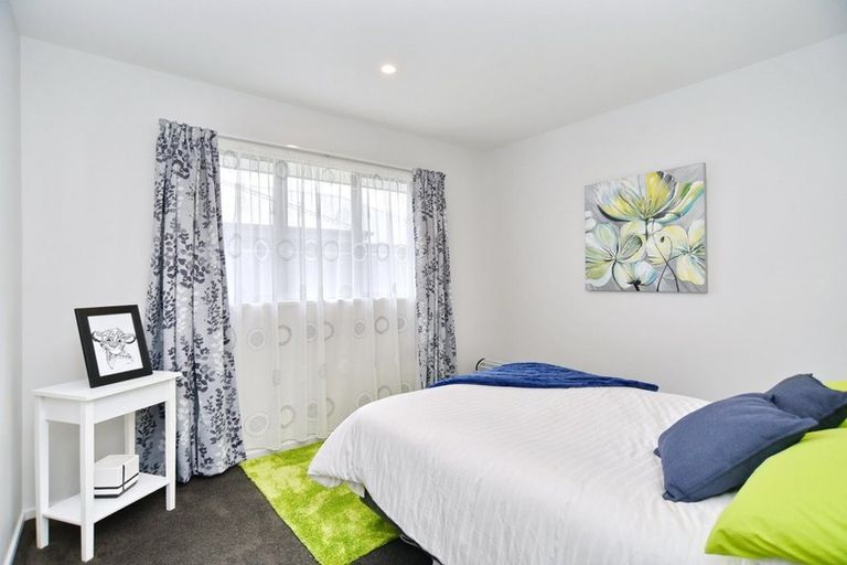 Photo of property in 20 Tara Crescent, Woodend, 7610