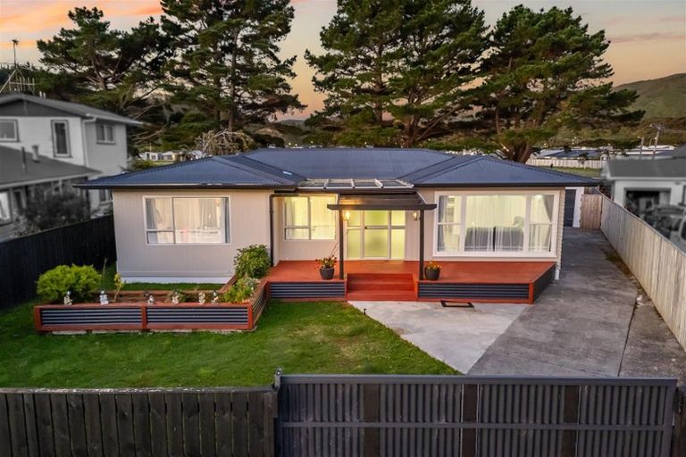 Photo of property in 14 Wetherby Grove, Wainuiomata, Lower Hutt, 5014