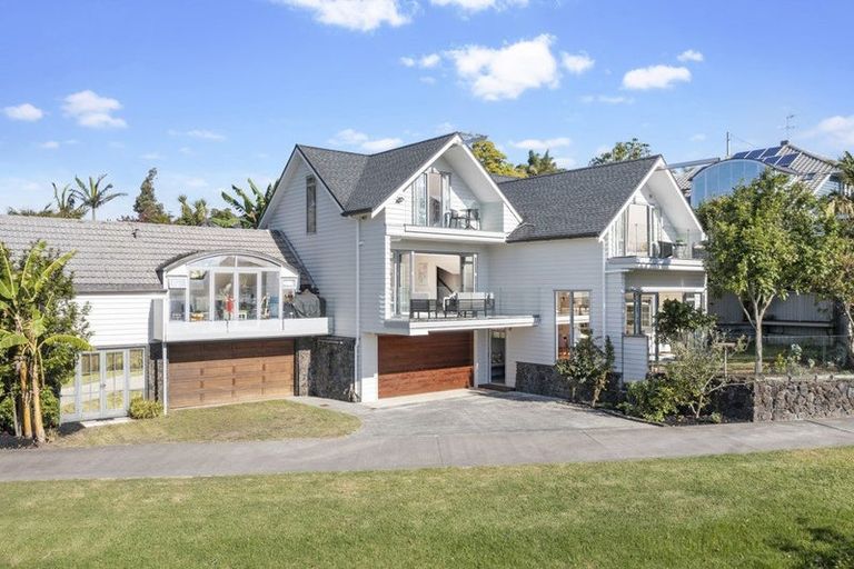 Photo of property in 42 Harley Close, Hauraki, Auckland, 0622