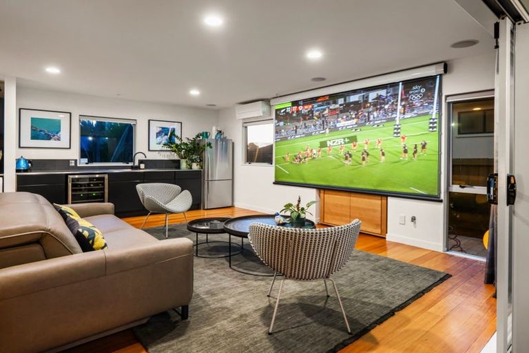 Photo of property in 231a Oceanbeach Road, Mount Maunganui, 3116