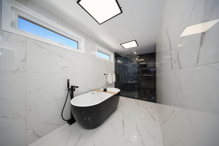 Photo of property in 13 South Bay Parade, South Bay, Kaikoura, 7300