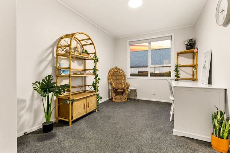 Photo of property in 16 Tapu Road, Huapai, Kumeu, 0810