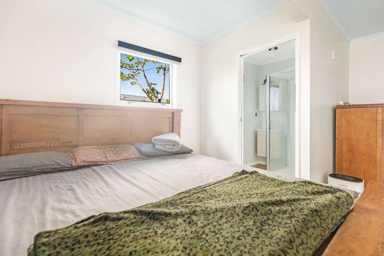 Photo of property in 65 Lewis Street, Glenview, Hamilton, 3206