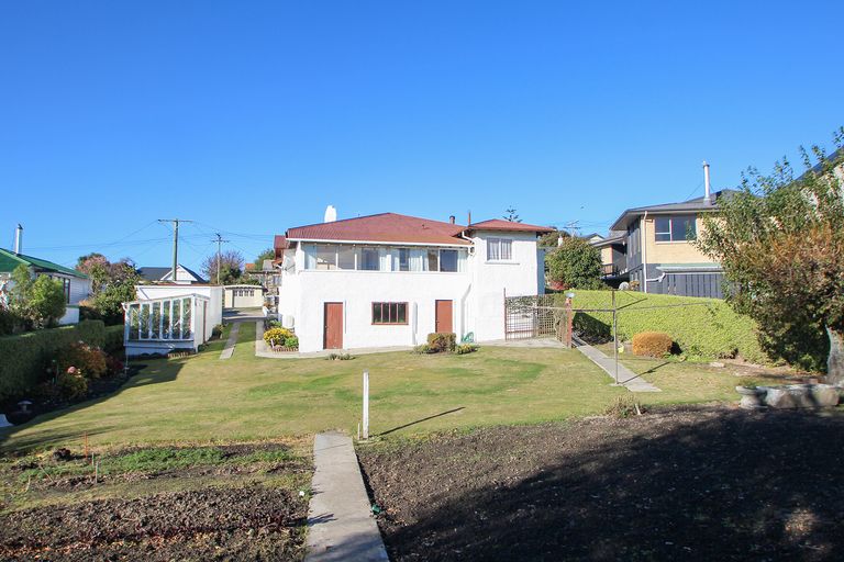 Photo of property in 60 Upper Ure Street, South Hill, Oamaru, 9400