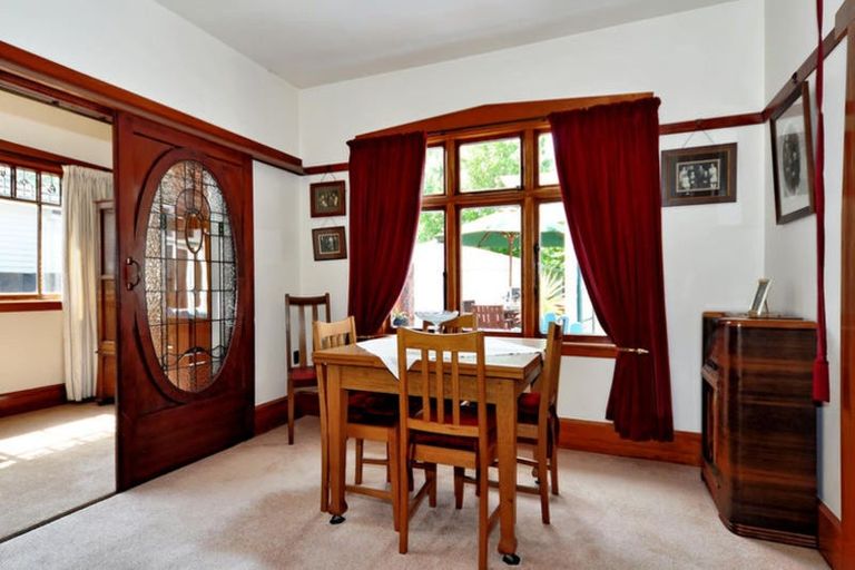 Photo of property in 28 Cashmere View Street, Somerfield, Christchurch, 8024