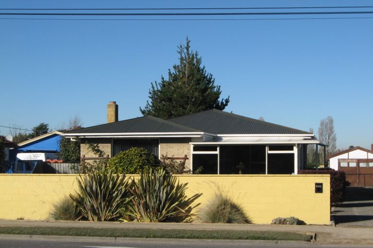 Photo of property in 699 Main South Road, Islington, Christchurch, 8042