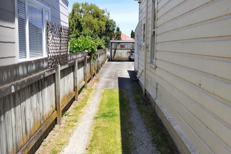 Photo of property in 90a Victoria Avenue, Waiuku, 2123