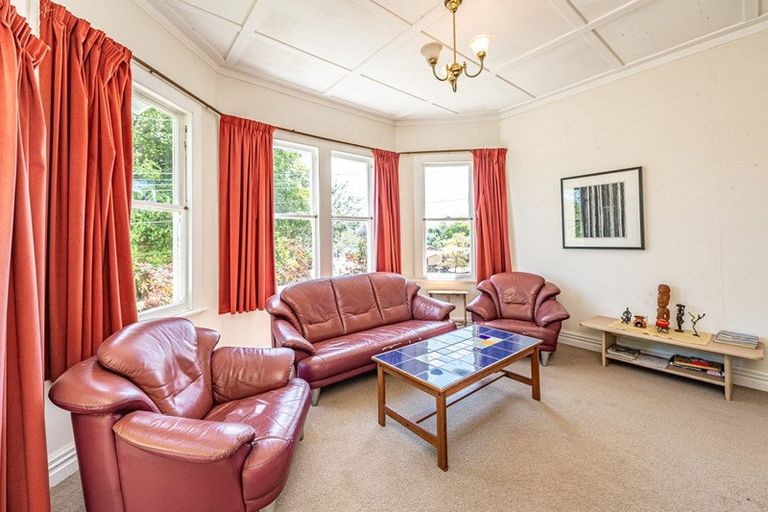 Photo of property in 68 Ikitara Road, Whanganui East, Whanganui, 4500