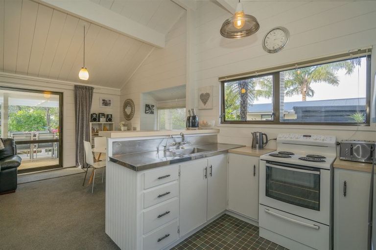 Photo of property in 24a Sarah Avenue, Whitianga, 3510