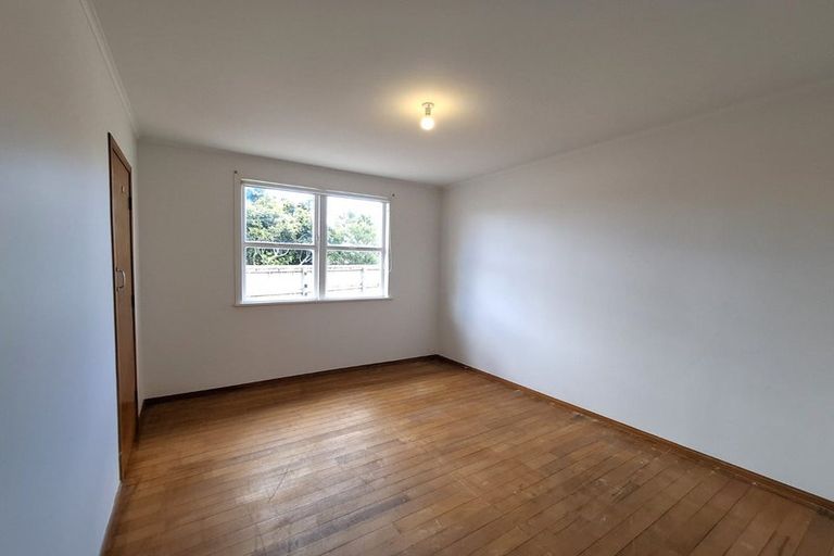 Photo of property in 10 Resolute Way, Papakura, 2110