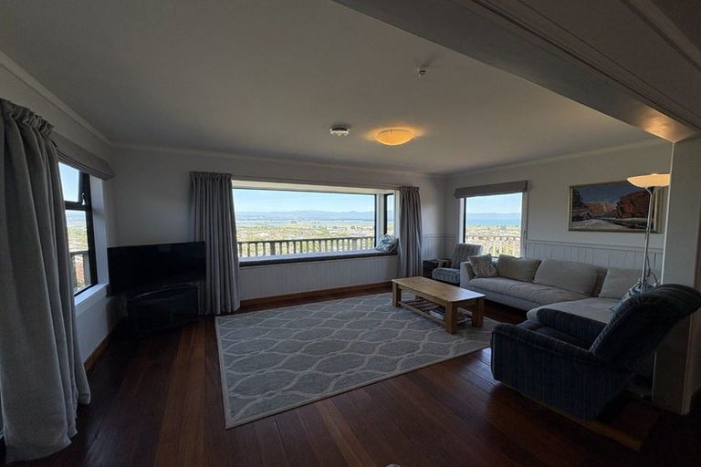 Photo of property in 33 Coster Street, Enner Glynn, Nelson, 7011