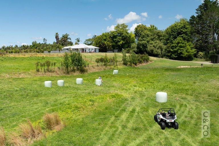 Photo of property in 43 Awatiro Drive, Kaukapakapa, 0871