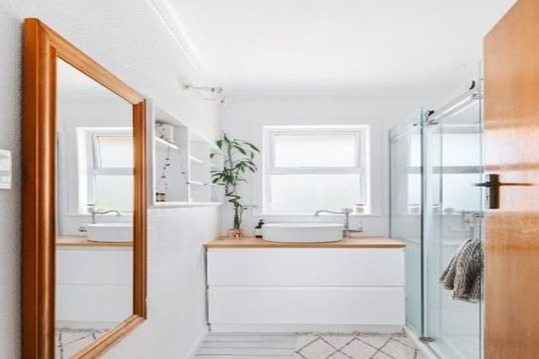 Photo of property in 93 Town Point Road, Maketu, Te Puke, 3189