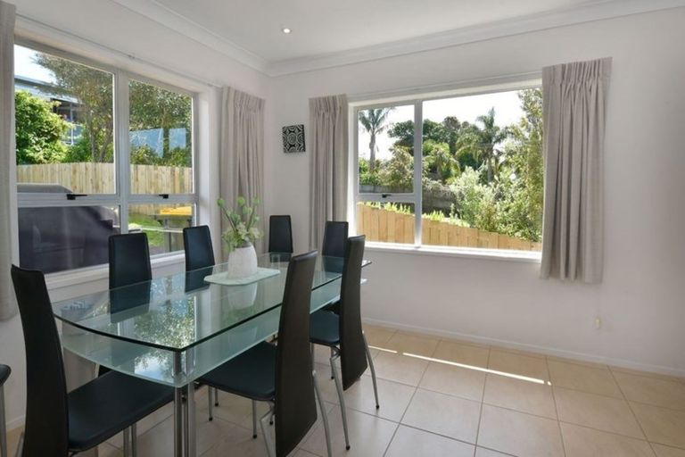 Photo of property in 17 Dalton Road, Snells Beach, 0920