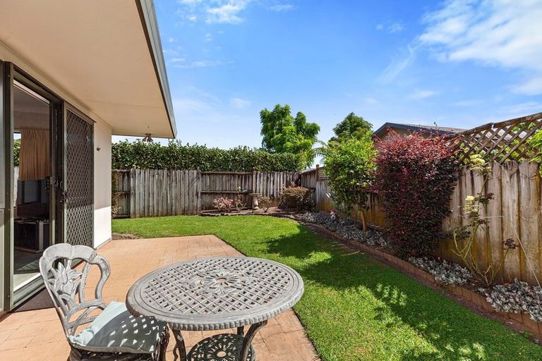 Photo of property in 12 Stableford Drive, Pyes Pa, Tauranga, 3112