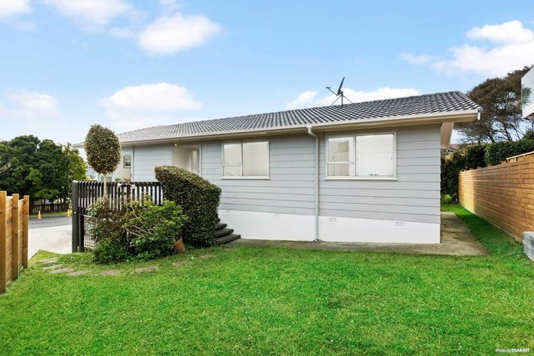 Photo of property in 42 Awaruku Road, Torbay, Auckland, 0630