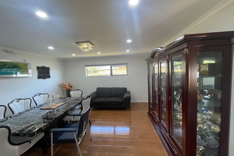 Photo of property in 5 Hawkley Close, Flat Bush, Auckland, 2019