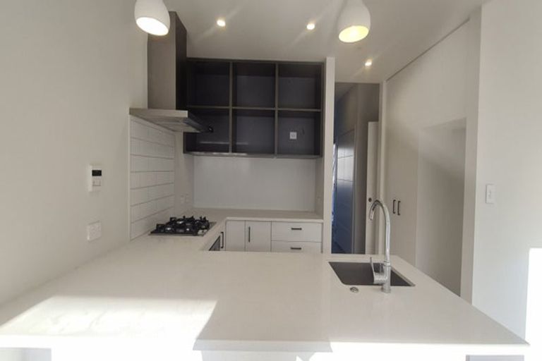 Photo of property in 75 Hokioi Drive, Kenepuru, Porirua, 5022