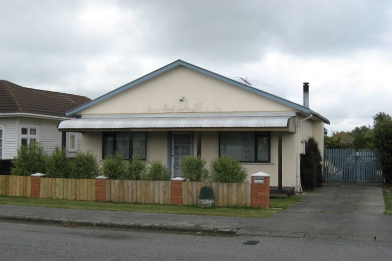 Photo of property in 18 Davie Street, Kaiapoi, 7630