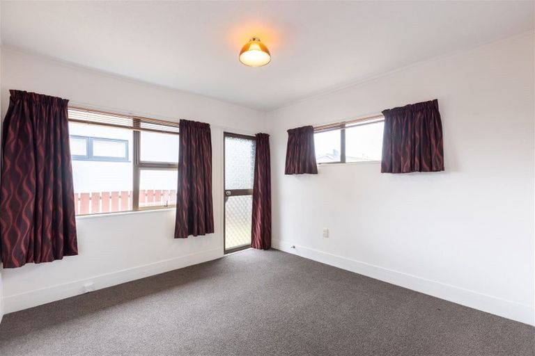 Photo of property in 458 Tremaine Avenue, Takaro, Palmerston North, 4410