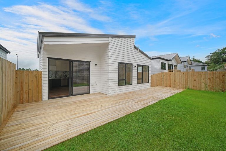 Photo of property in 52 Bannockburn Road, Opaheke, 2113