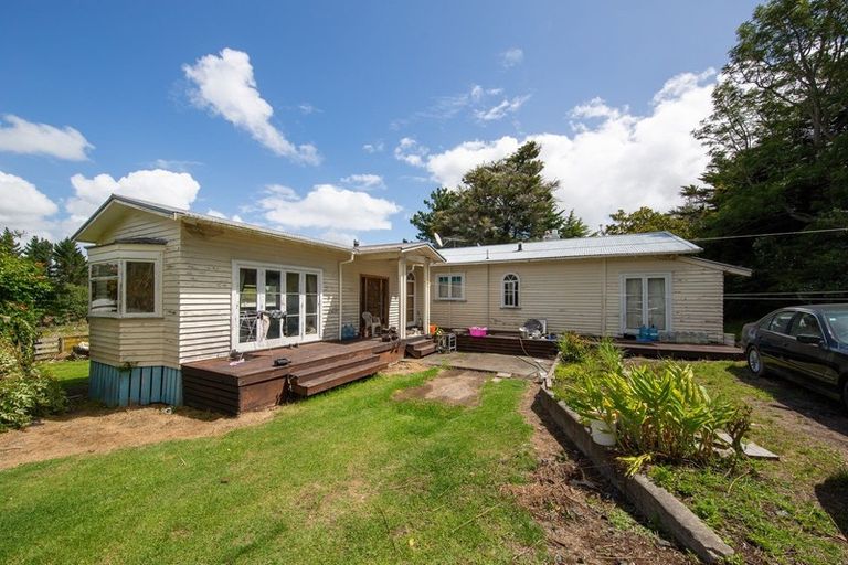 Photo of property in 33 Ranfurly Road, Alfriston, Auckland, 2105