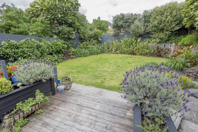 Photo of property in 48 The Parade, Paekakariki, 5034