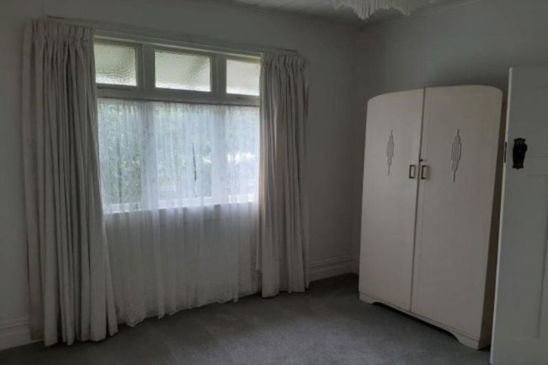 Photo of property in 97 Young Street, New Plymouth, 4310