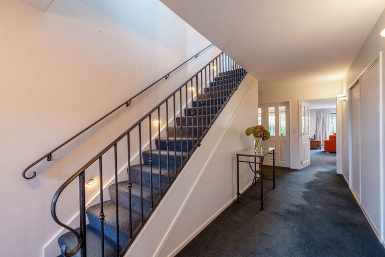 Photo of property in 9 Saint Clair Close, Harewood, Christchurch, 8051