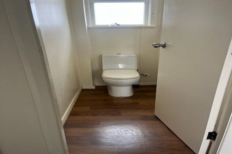 Photo of property in 11 Healy Road, Manurewa, Auckland, 2102