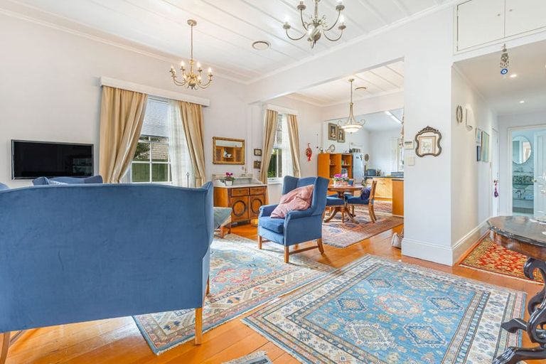 Photo of property in 57a Archibald Road, Kelston, Auckland, 0602