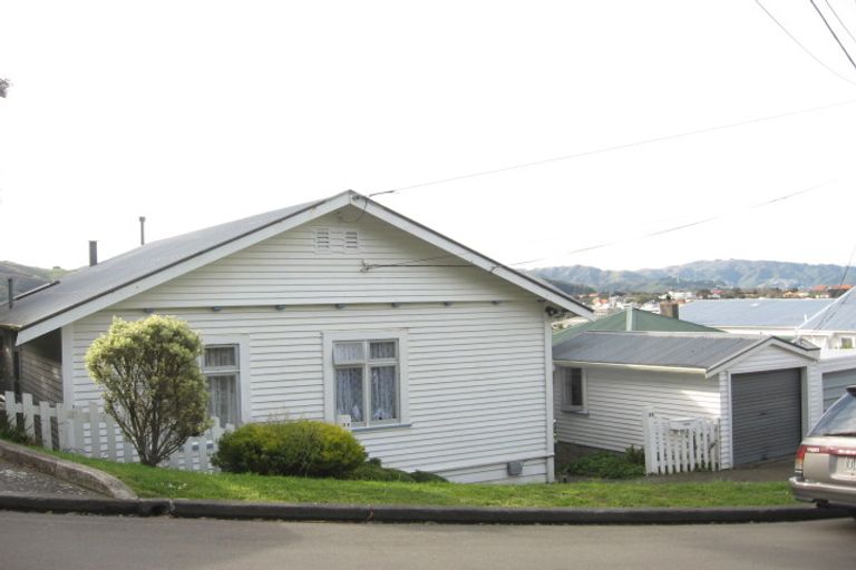 Photo of property in 30 Verviers Street, Karori, Wellington, 6012