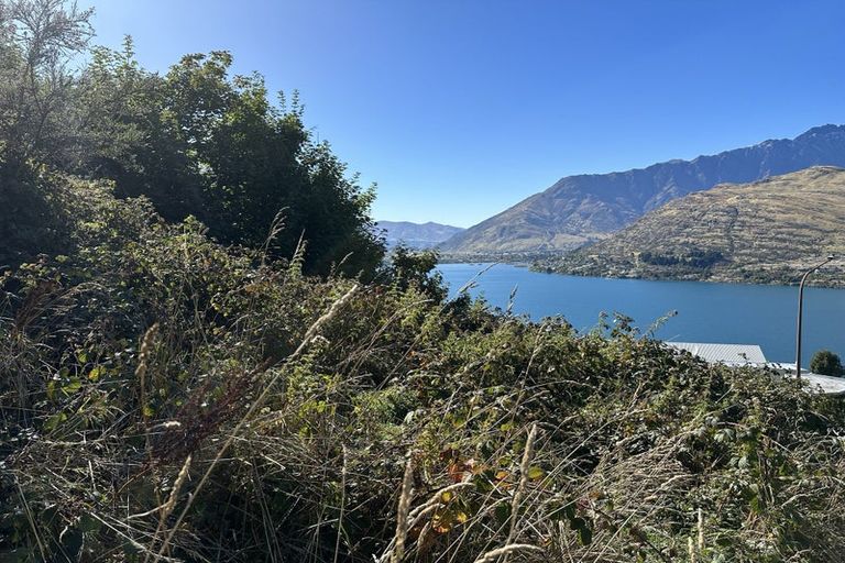 Photo of property in 12 Birch Lane, Queenstown, 9300