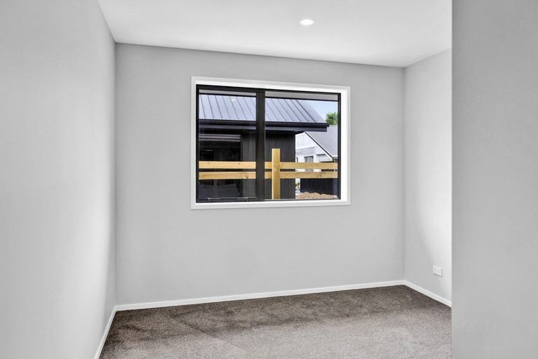 Photo of property in 63b Collins Street, Hawera, 4610