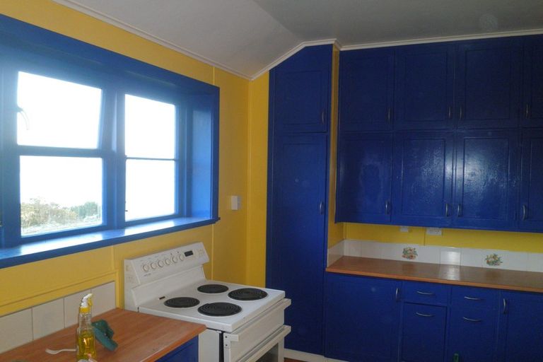 Photo of property in 53 Homebush Road, Khandallah, Wellington, 6035