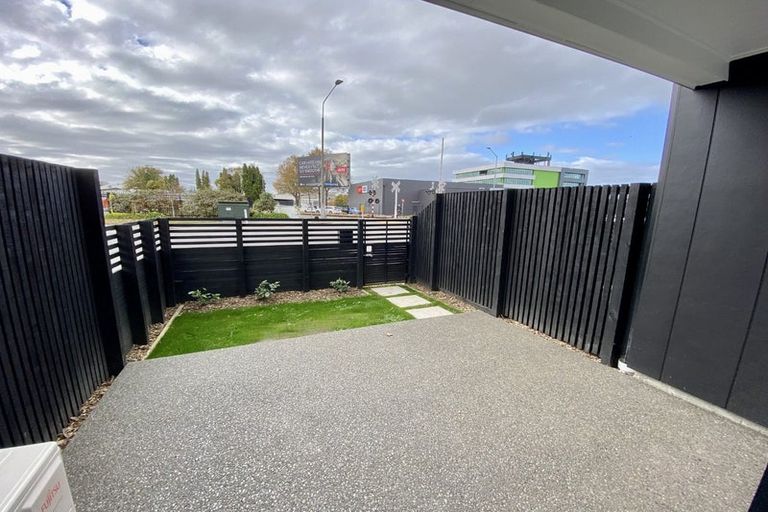 Photo of property in 1/27 Harewood Road, Papanui, Christchurch, 8053