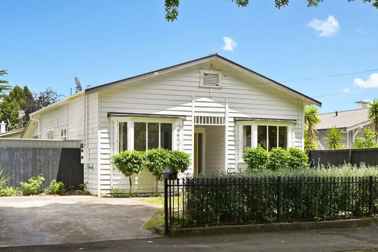 Photo of property in 9 Kitchener Street, Claudelands, Hamilton, 3214