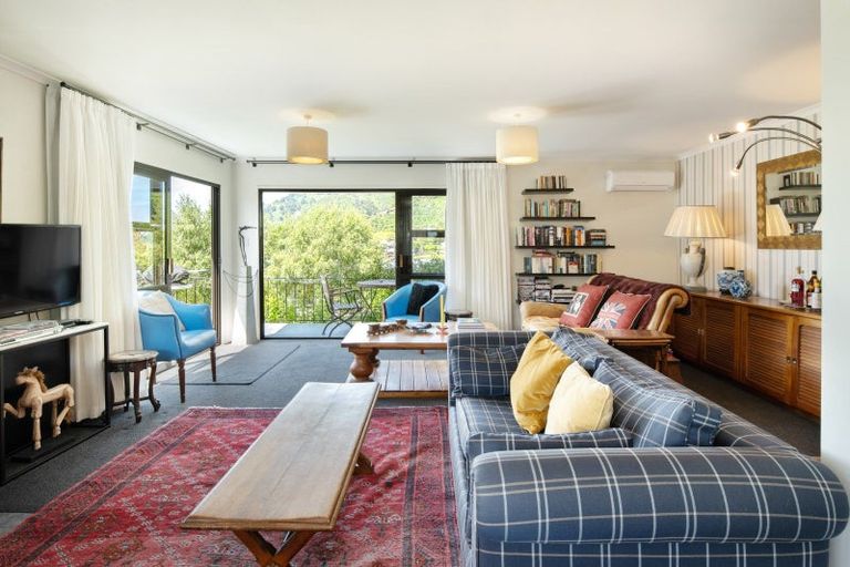 Photo of property in 247a Waikawa Road, Waikawa, Picton, 7220