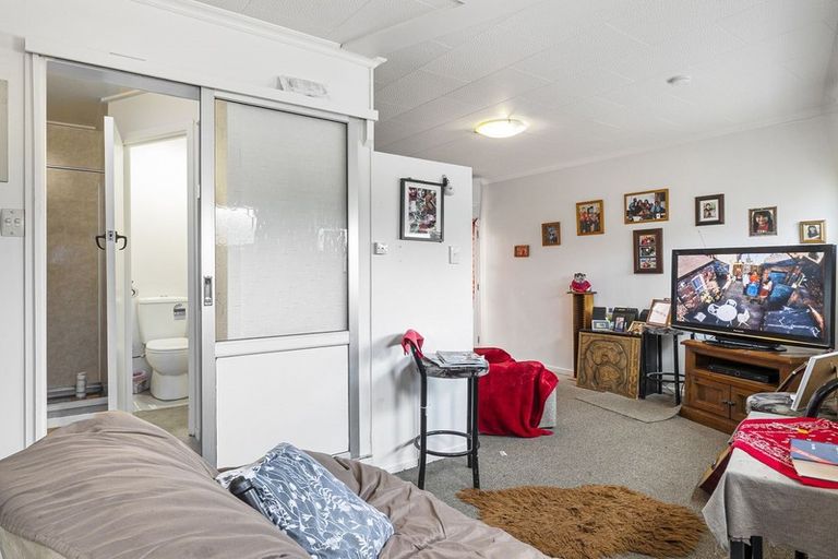Photo of property in 105 Queens Drive, Saint Kilda, Dunedin, 9012